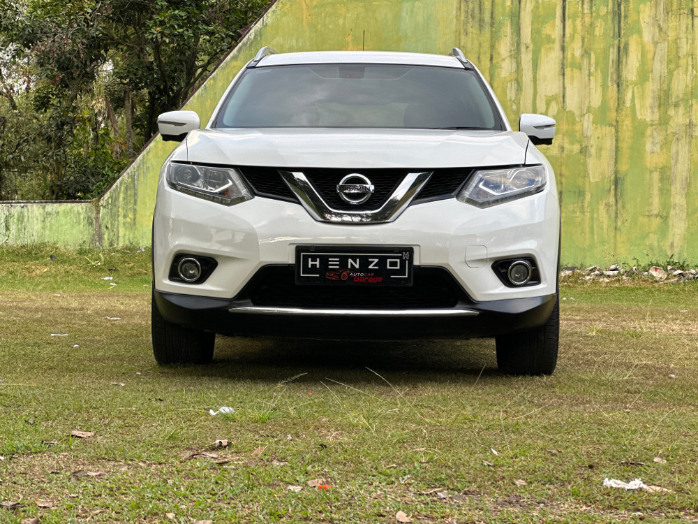 2015 Nissan X Trail 2.5L CVT AT 2015 Nissan X Trail 2.5L CVT AT