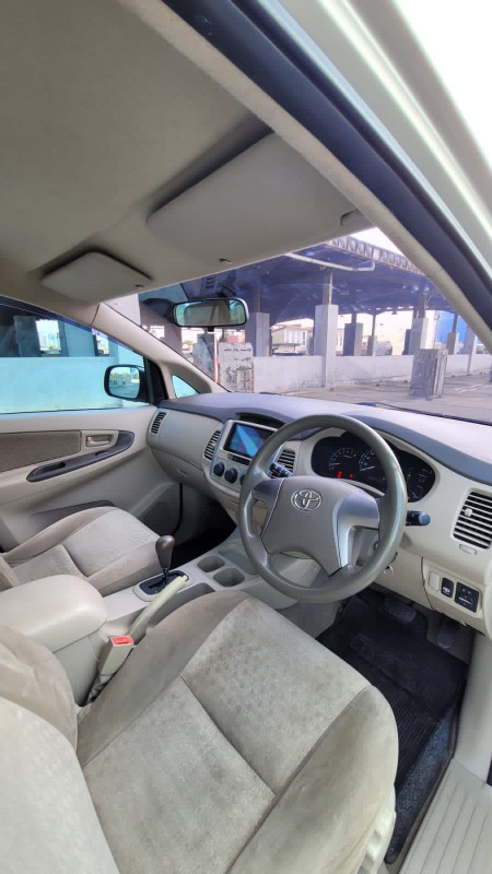 2011 Toyota Kijang Innova 2011 Toyota Kijang Innova