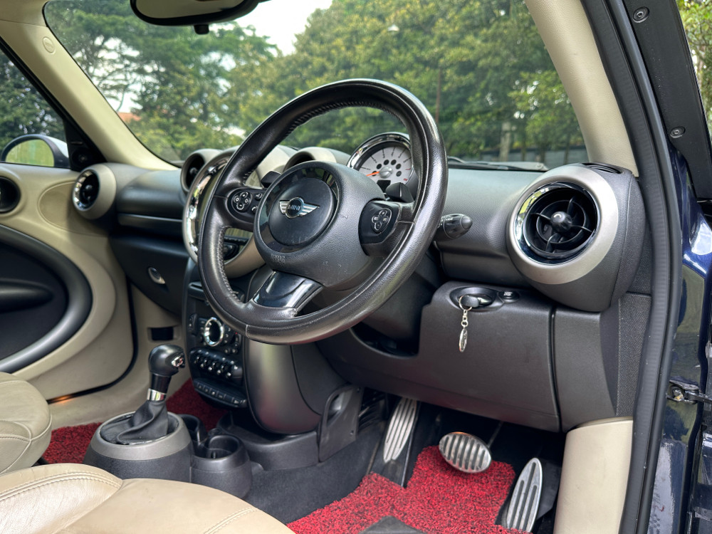 2011 MINI Cooper S Countryman 1.6 S TURBO 2011 MINI Cooper S Countryman 1.6 S TURBO