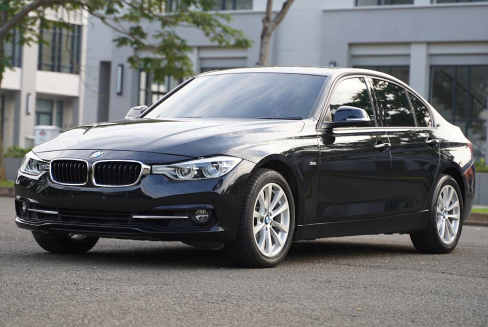 BMW 3 Series Sedan 2016 Bekas BMW 3 Series Sedan 2016 Bekas
