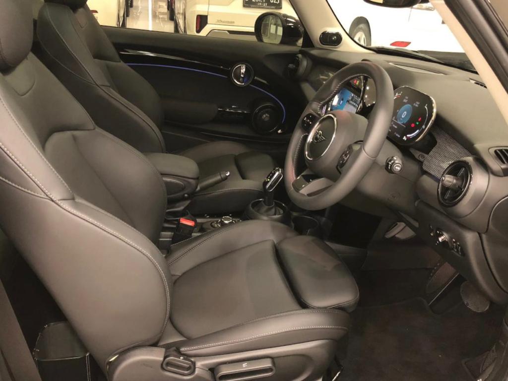 2022 MINI Cooper S 2022 MINI Cooper S