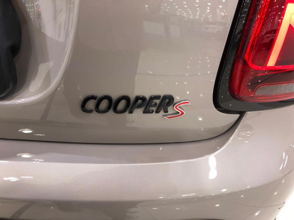 2022 MINI Cooper S 2022 MINI Cooper S