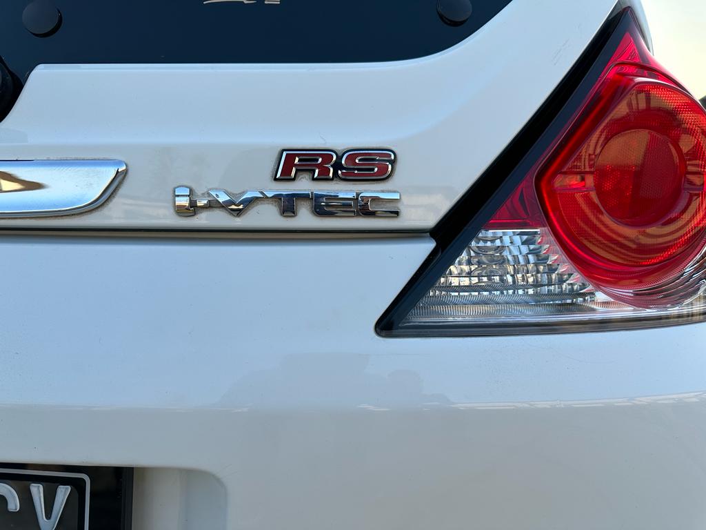 2016 Honda Brio RS 1.2L AT 2016 Honda Brio RS 1.2L AT