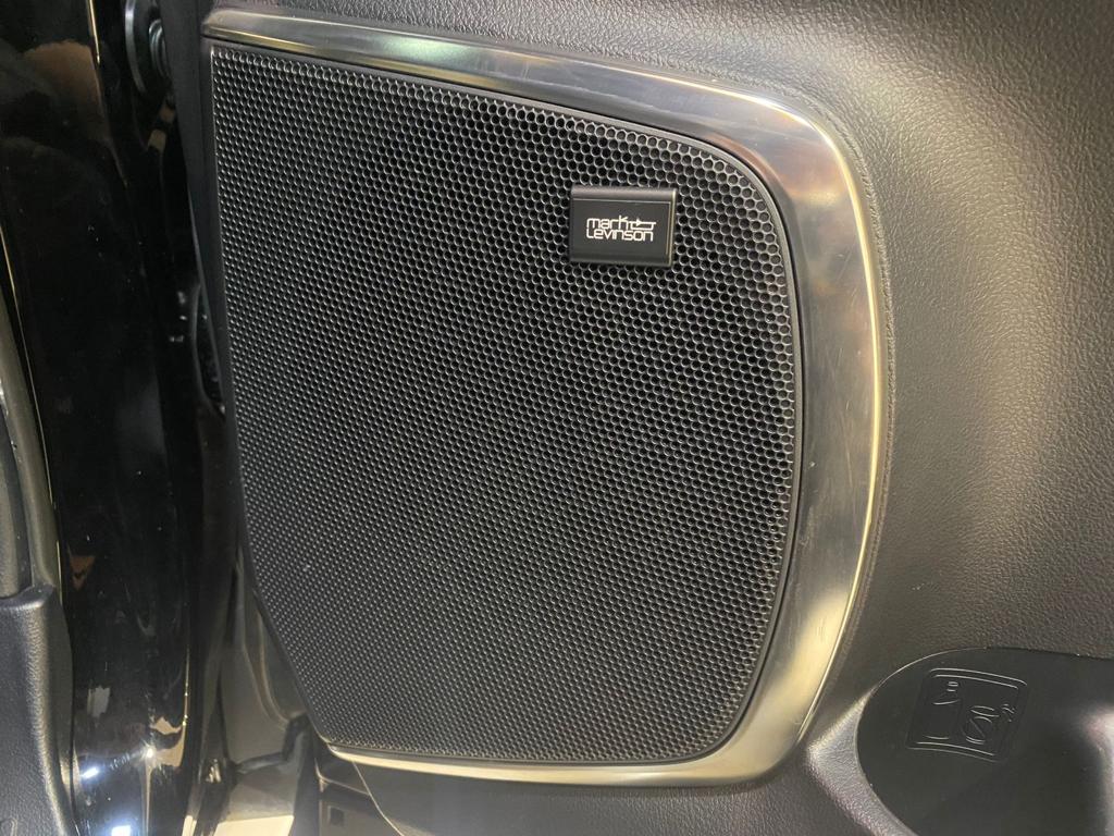 2022 Lexus LM 2022 Lexus LM