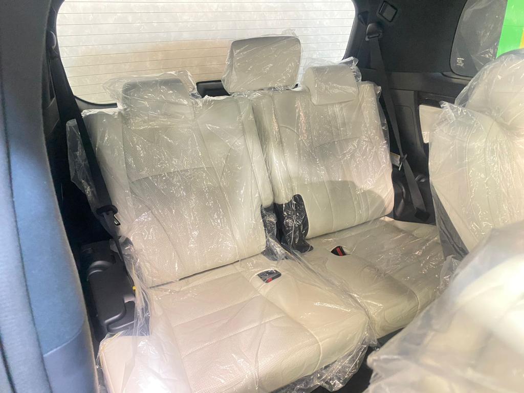 2022 Lexus LM 2022 Lexus LM