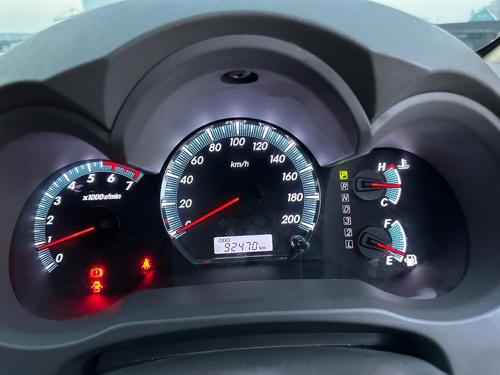 2011 Toyota Fortuner  2011 Toyota Fortuner