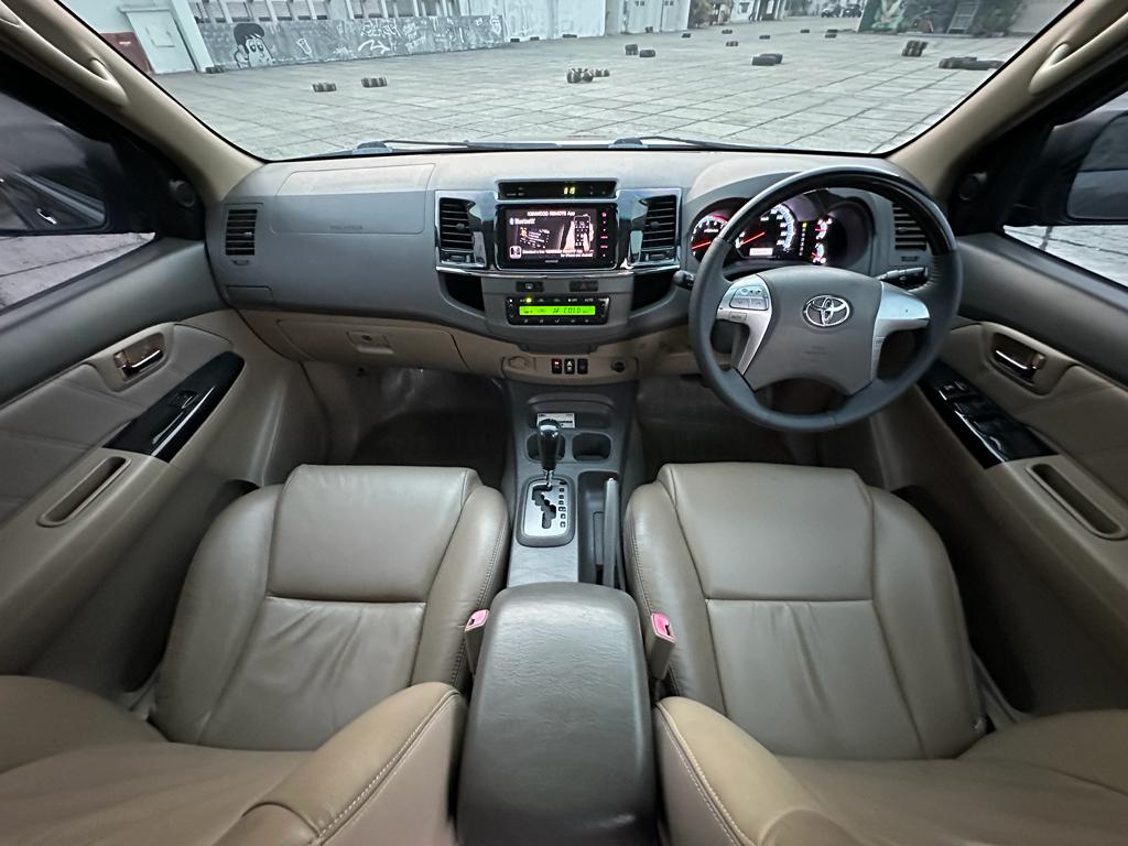 2011 Toyota Fortuner  2011 Toyota Fortuner