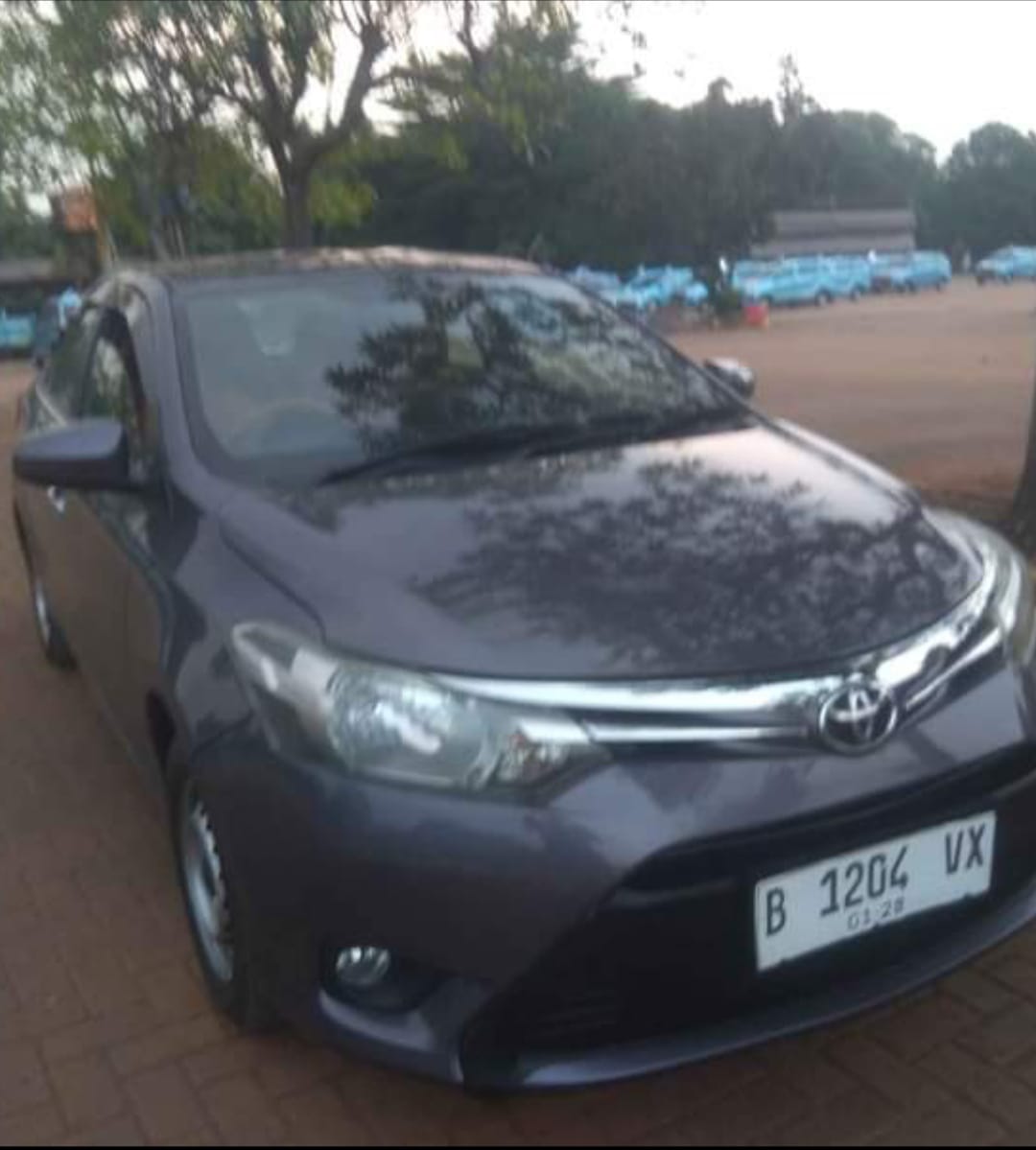 Dijual 2015 Toyota Vios E M/T E M/T Bekas