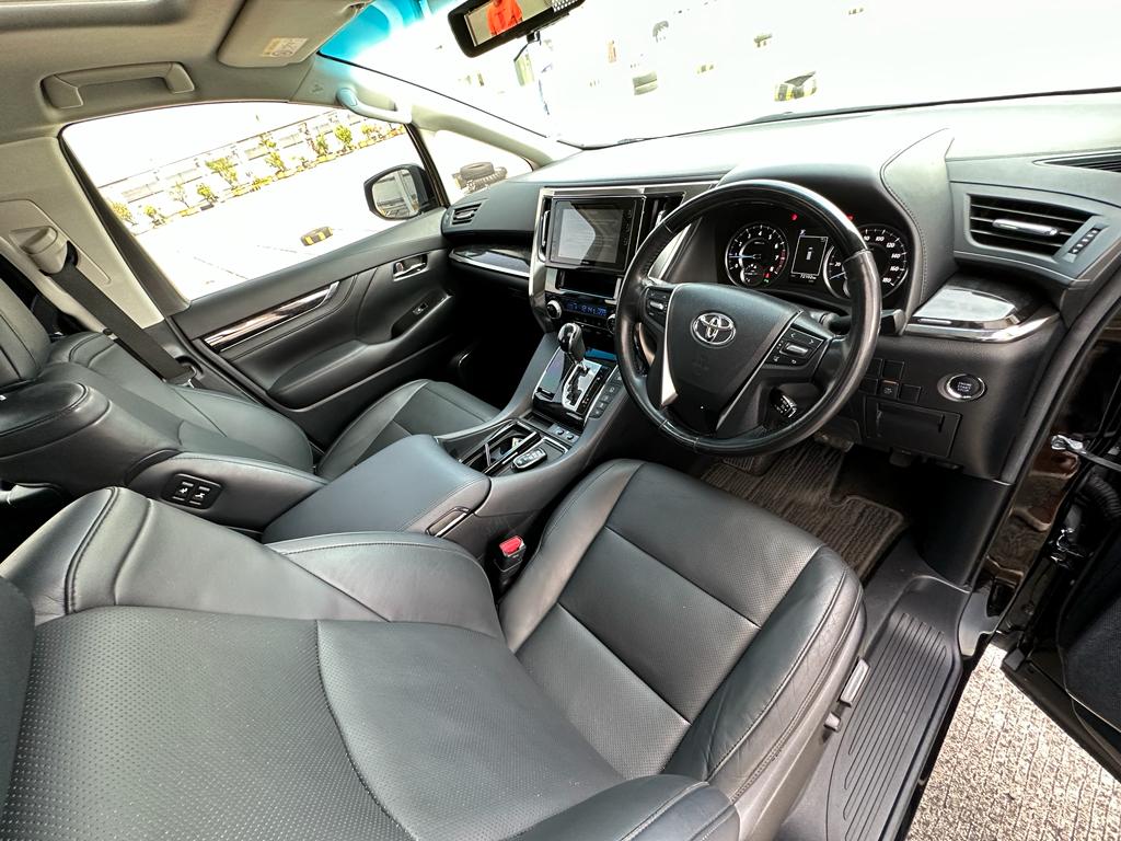 2018 Toyota Vellfire 2.5 G A/T 2018 Toyota Vellfire 2.5 G A/T