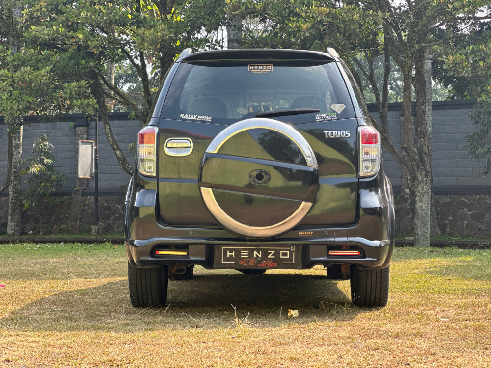 2013 Daihatsu Terios TX DELUXE 1.5L MT 2013 Daihatsu Terios TX DELUXE 1.5L MT