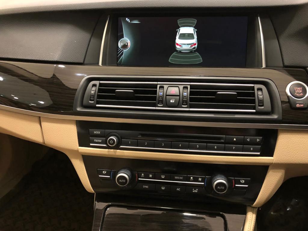 2014 BMW 5 Series Sedan 2014 BMW 5 Series Sedan