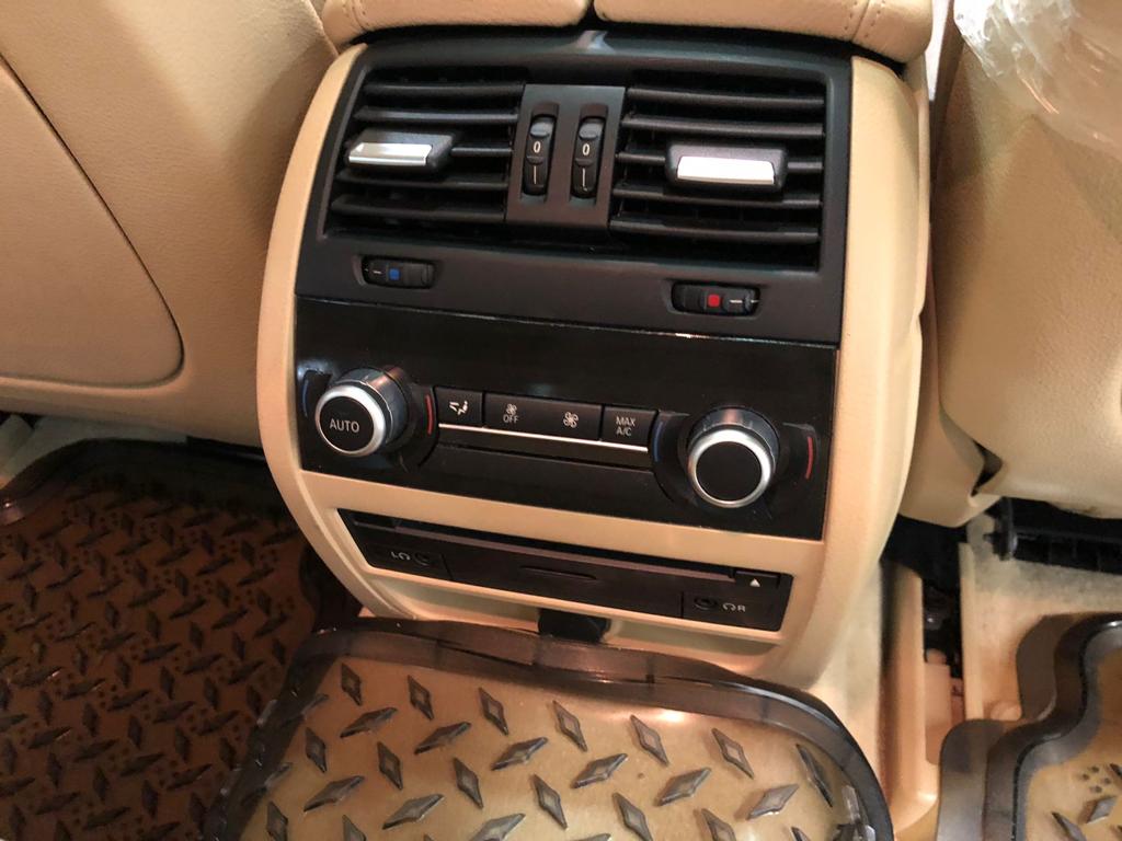 2014 BMW 5 Series Sedan 2014 BMW 5 Series Sedan