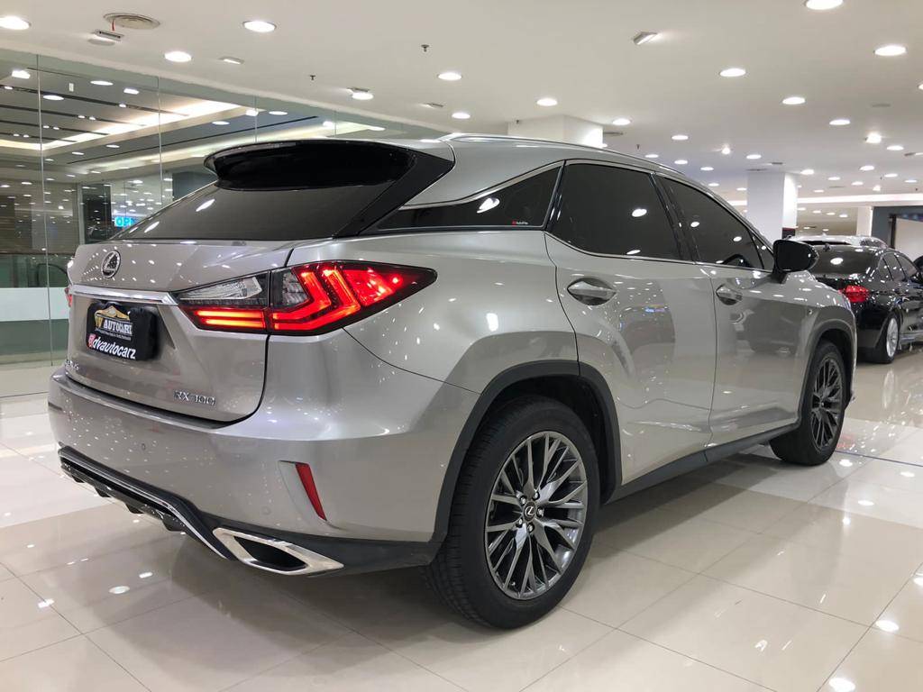 Dijual 2018 Lexus RX 300 F Sport 300 F Sport Bekas