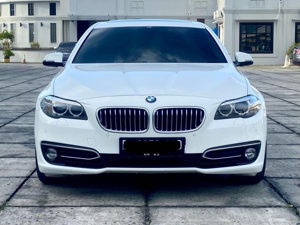 2014 BMW 5 Series Sedan  520i Luxury 2014 BMW 5 Series Sedan  520i Luxury