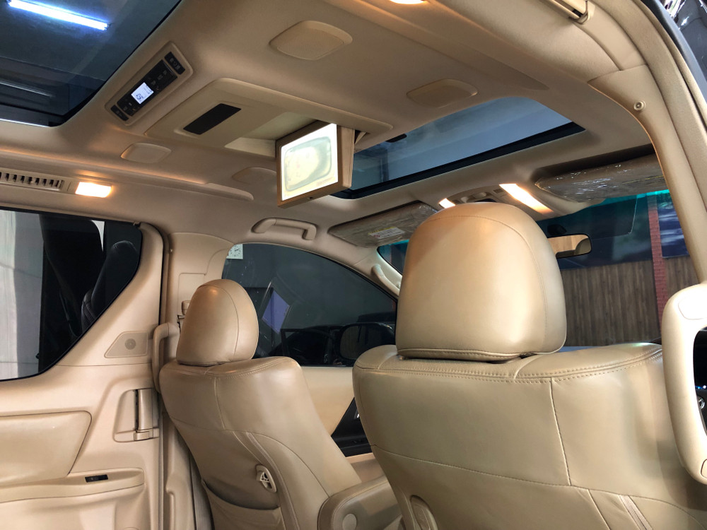 2010 Toyota Alphard 2010 Toyota Alphard