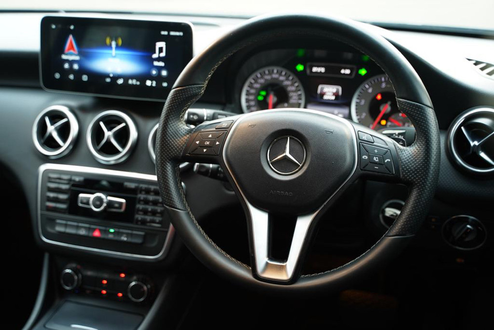 2014 Mercedes Benz A-Class A 200 W 176 AT 2014 Mercedes Benz A-Class A 200 W 176 AT