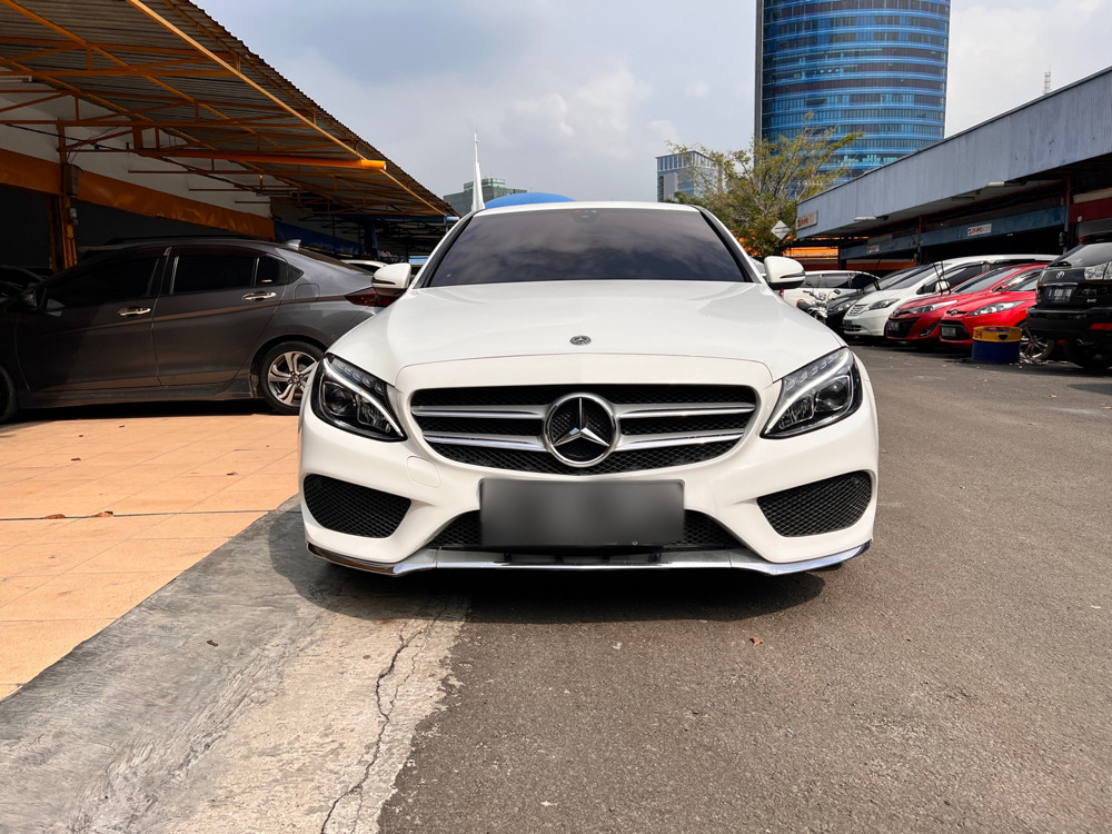 2017 Mercedes Benz C-Class Sedan 2017 Mercedes Benz C-Class Sedan