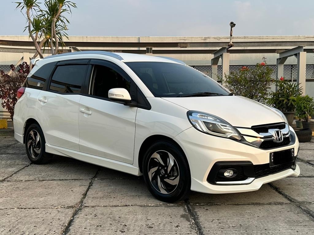 Second Hand 2015 Honda Mobilio Second Hand 2015 Honda Mobilio