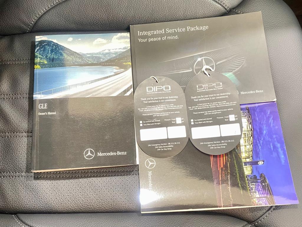 2016 Mercedes Benz GLE-Class 2016 Mercedes Benz GLE-Class