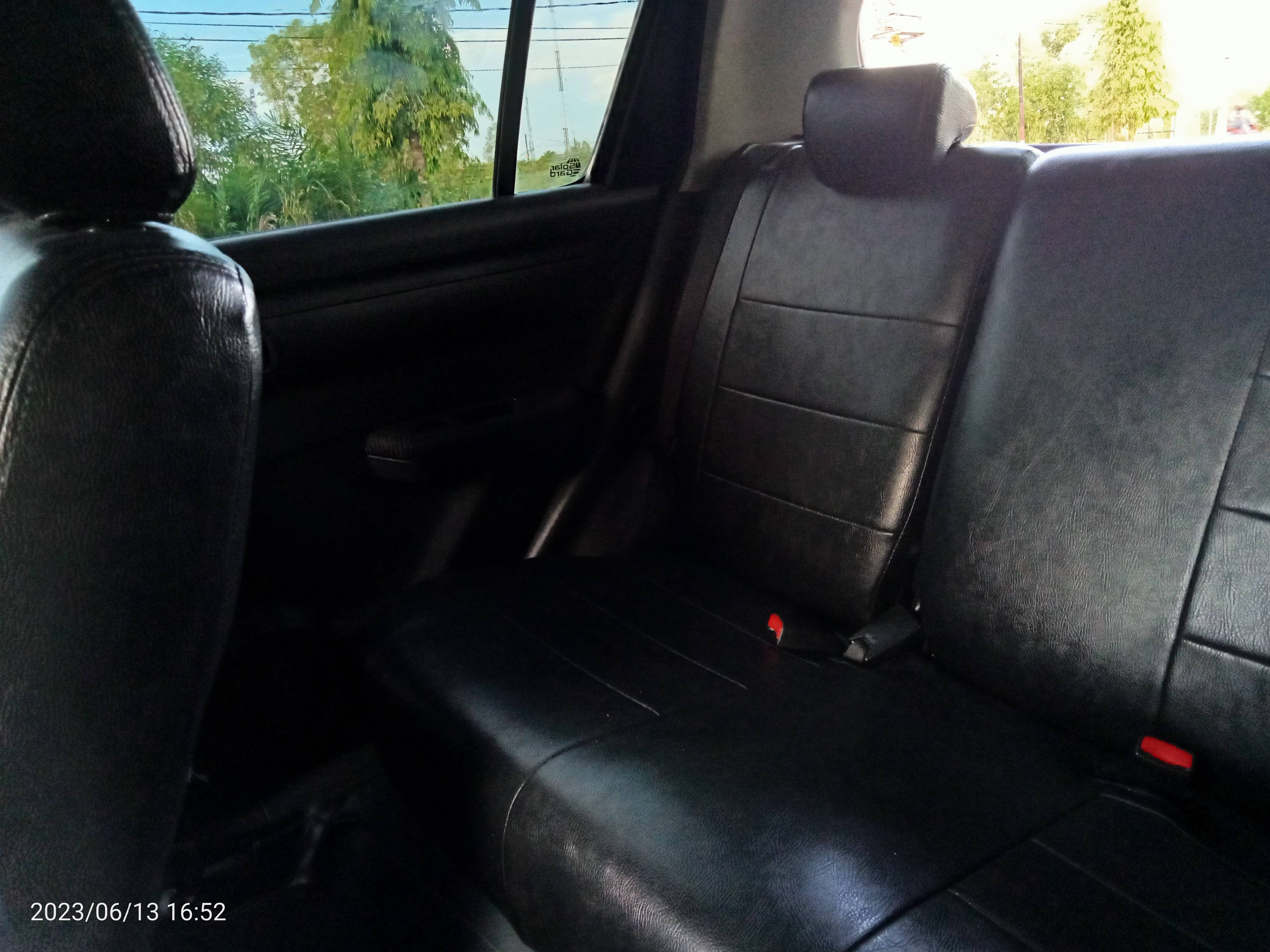 2011 Suzuki Swift 2011 Suzuki Swift