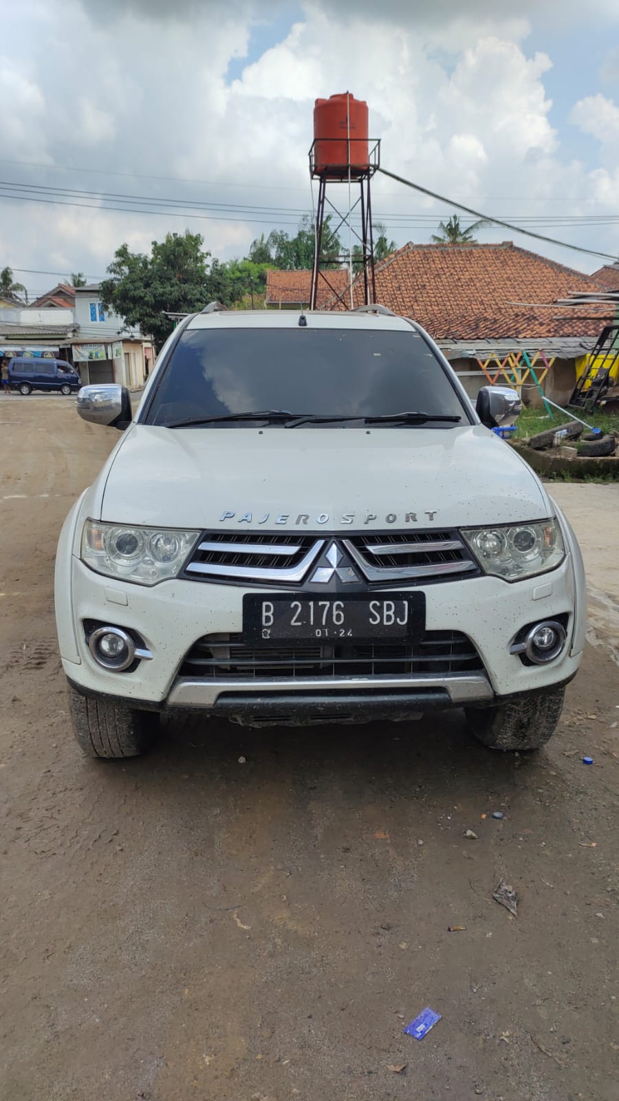 2013 Mitsubishi Pajero Sport 