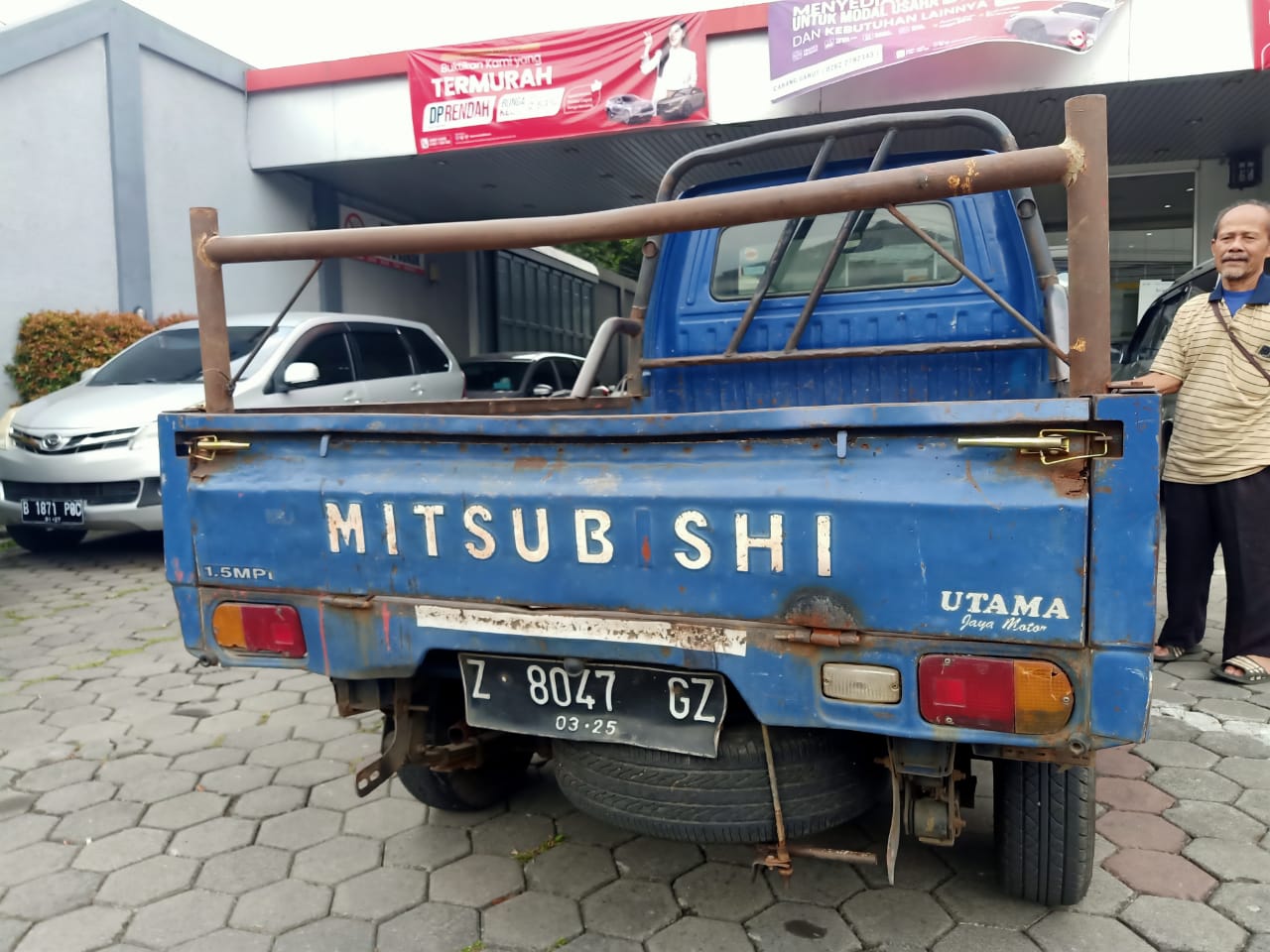 2009 Mitsubishi Colt T120 SS 1.5L FLAT DECK PU 2009 Mitsubishi Colt T120 SS 1.5L FLAT DECK PU