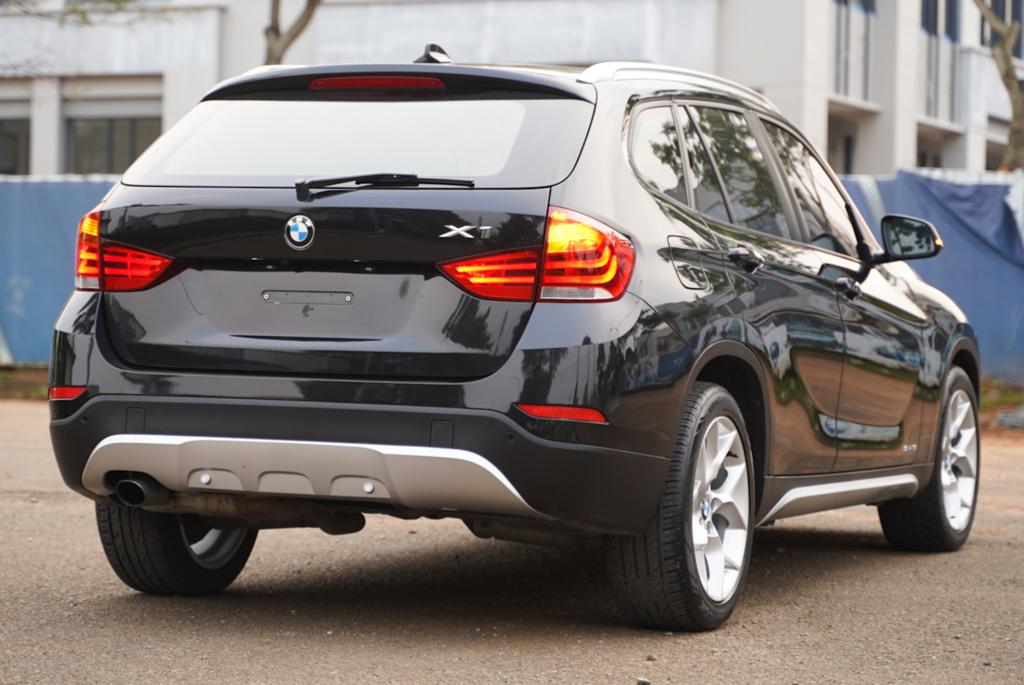 2015 BMW X1  sDrive18i xLine 2015 BMW X1  sDrive18i xLine