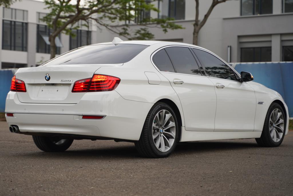 2014 BMW 5 Series Sedan 2014 BMW 5 Series Sedan
