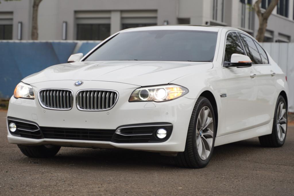 2014 BMW 5 Series Sedan 2014 BMW 5 Series Sedan