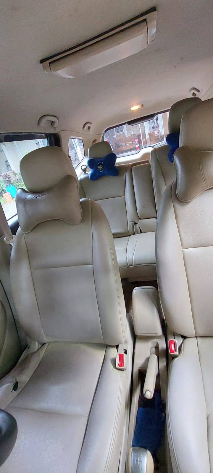 2015 Nissan Grand Livina  1.5 XV MT 2015 Nissan Grand Livina  1.5 XV MT