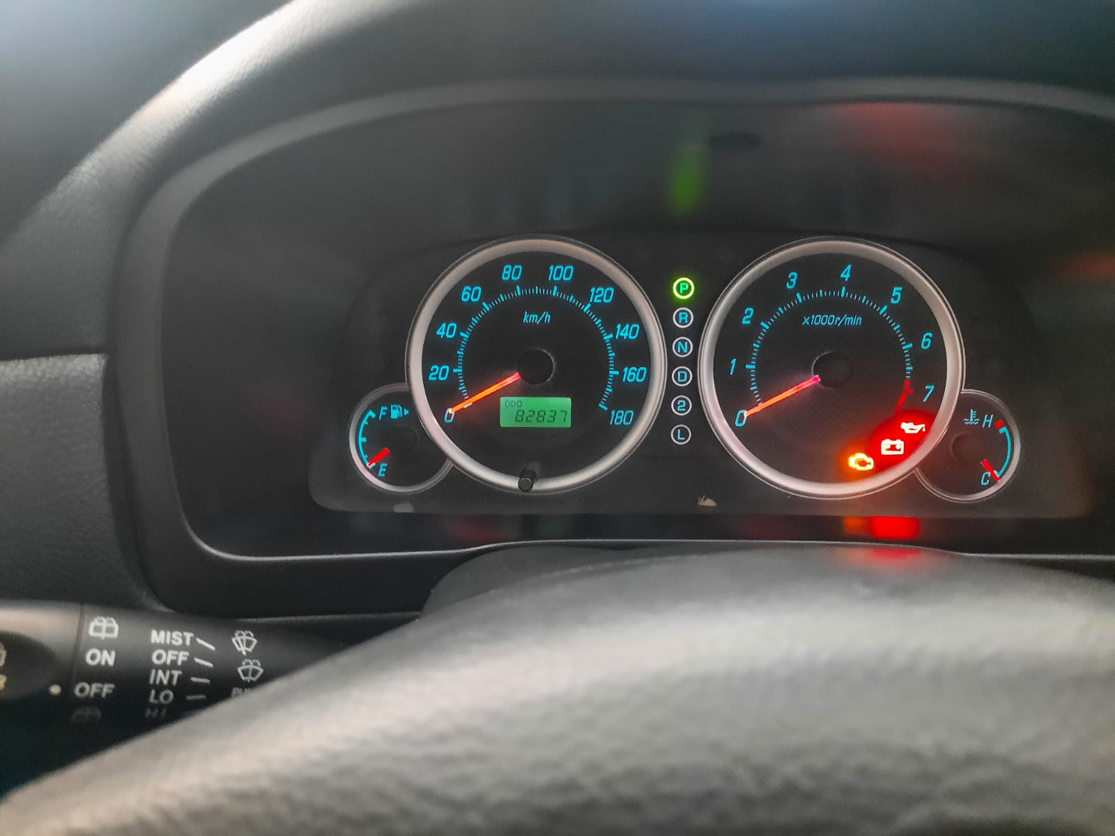 2004 Toyota Avanza VVTI S 1.5L AT 2004 Toyota Avanza VVTI S 1.5L AT