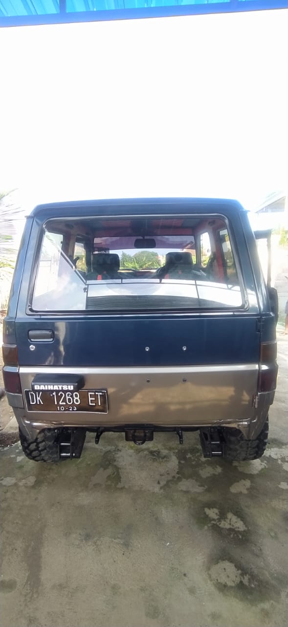 2004 Daihatsu Feroza 2004 Daihatsu Feroza