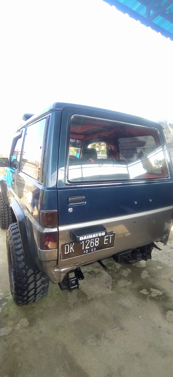 2004 Daihatsu Feroza 2004 Daihatsu Feroza