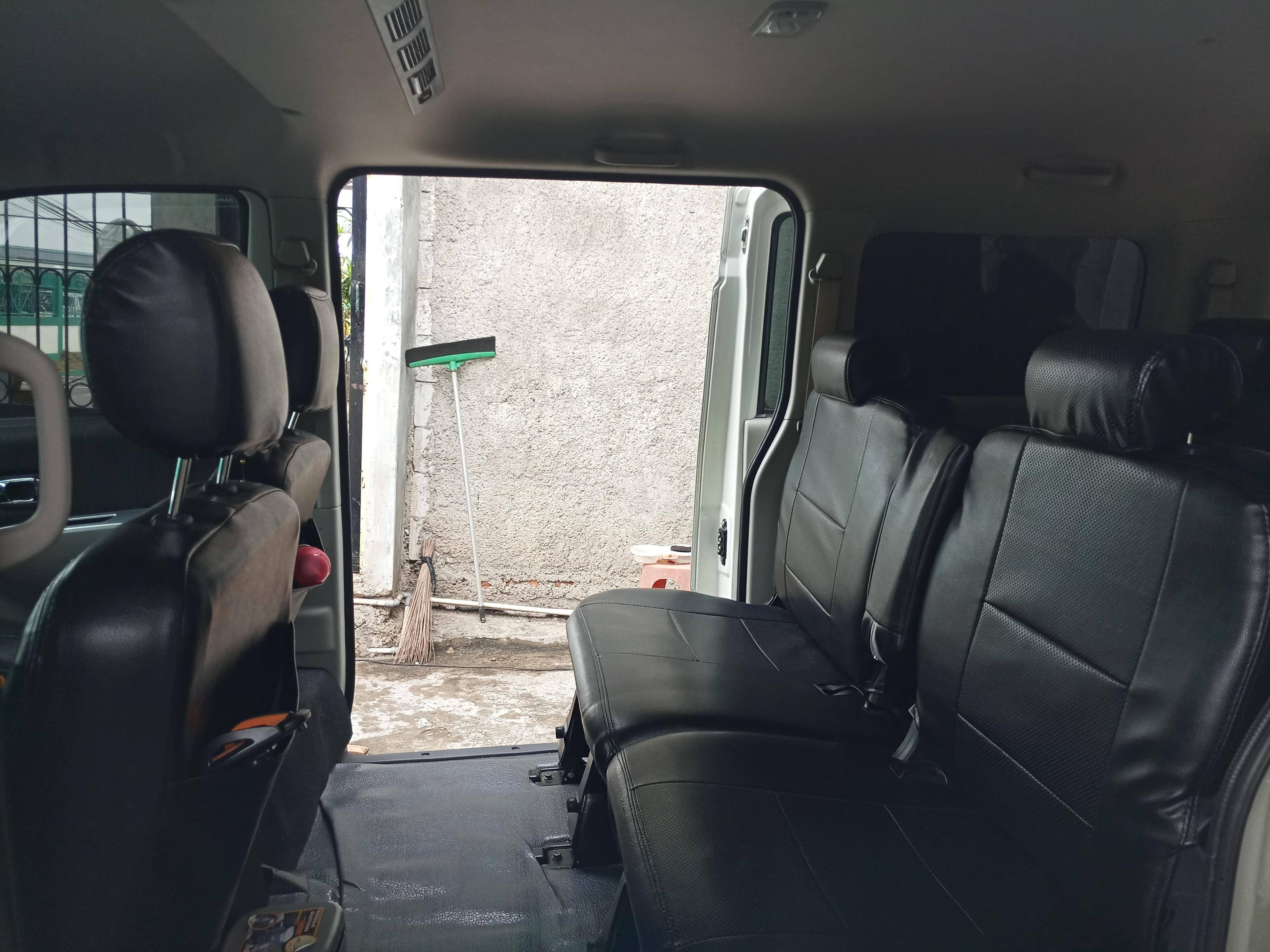 2015 Daihatsu Luxio 1.5L X MT ABS STD 2015 Daihatsu Luxio 1.5L X MT ABS STD