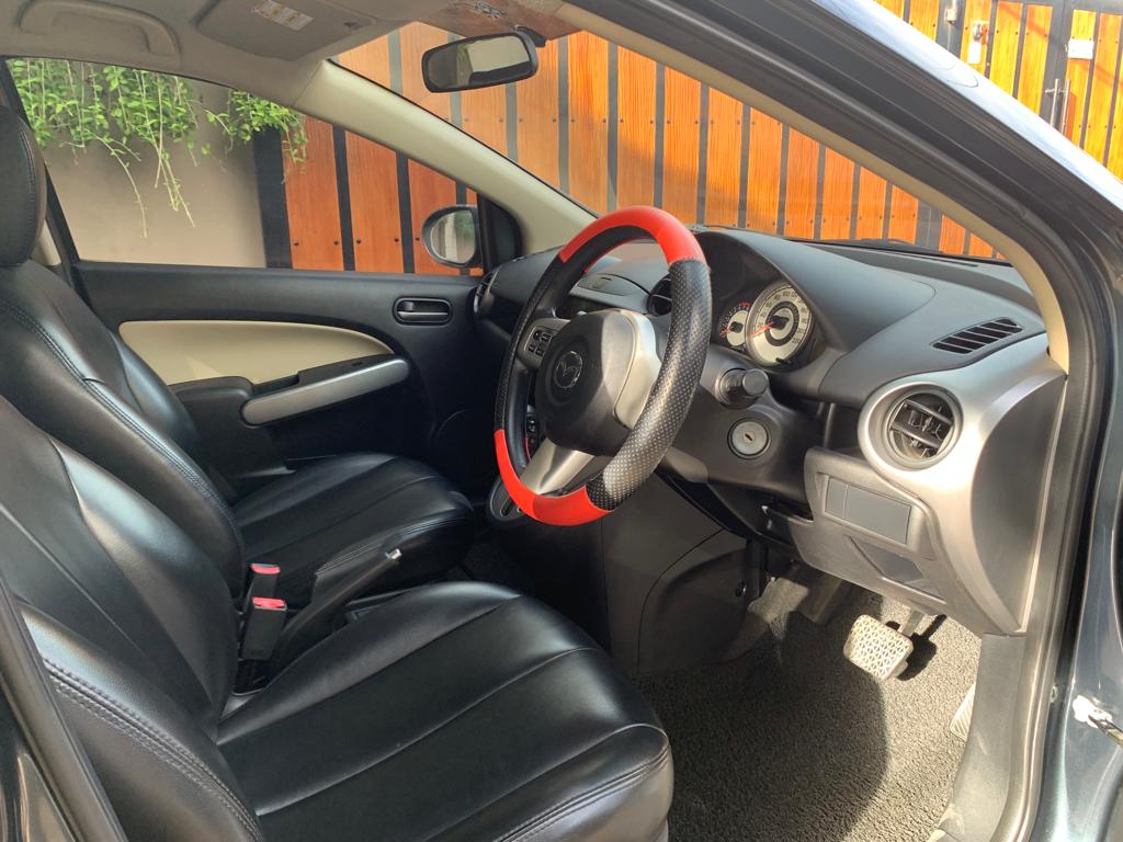 2010 Mazda 2 2010 Mazda 2