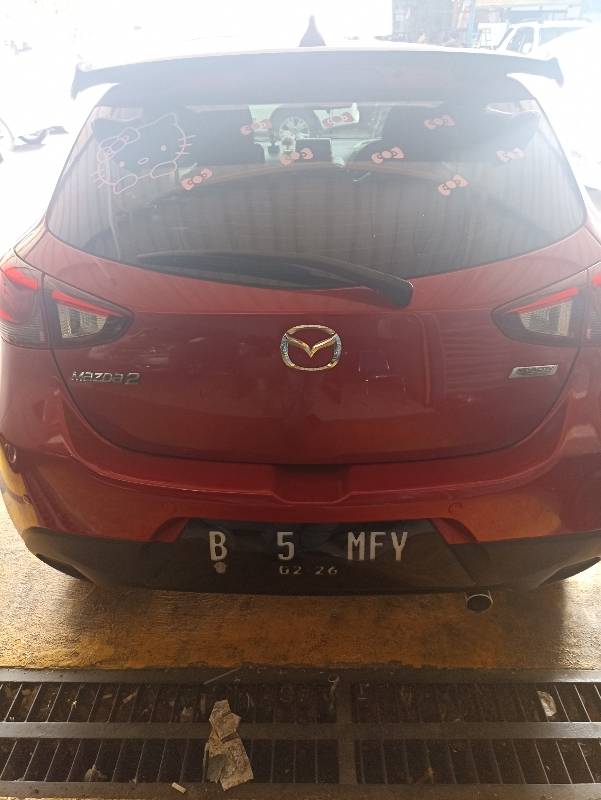 Dijual 2016 Mazda 2  R SKYACTIV AT R SKYACTIV AT Bekas