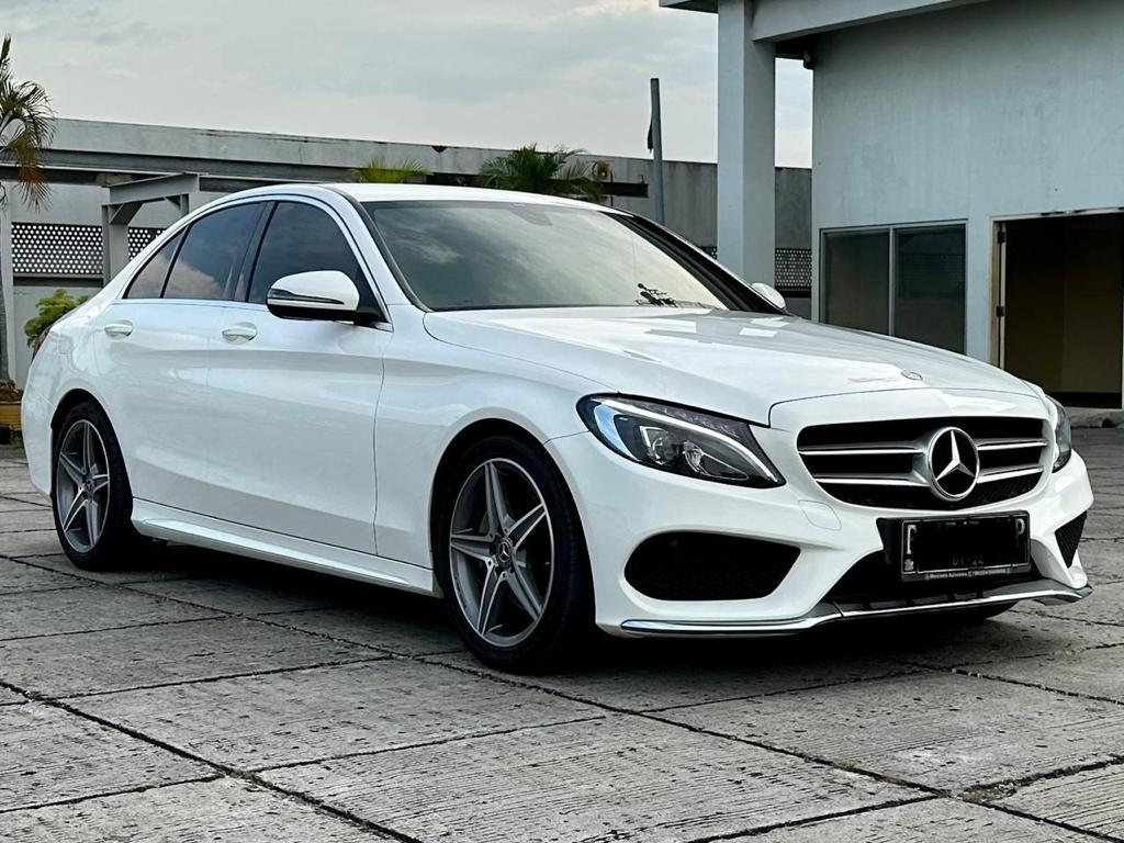 2018 Mercedes Benz C-Class Sedan Bekas 2018 Mercedes Benz C-Class Sedan Bekas