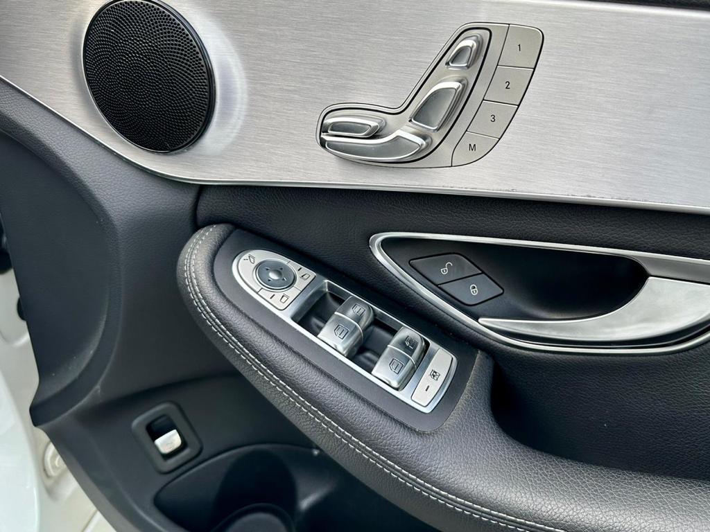 2018 Mercedes Benz C-Class Sedan 2018 Mercedes Benz C-Class Sedan