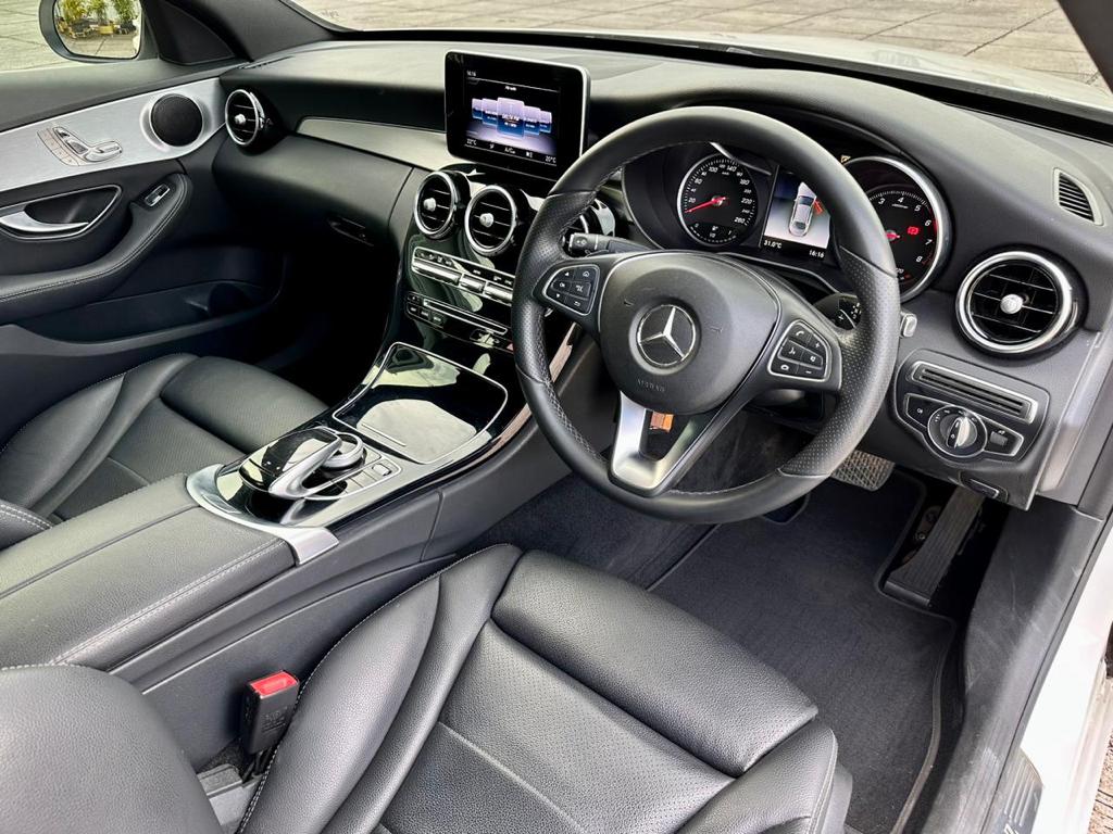 2018 Mercedes Benz C-Class Sedan 2018 Mercedes Benz C-Class Sedan
