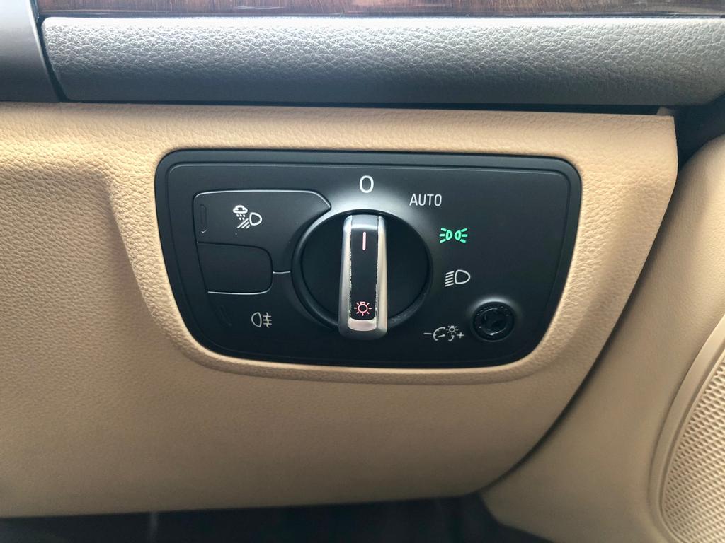 2012 Audi A6 2.8 FSI AT 2012 Audi A6 2.8 FSI AT