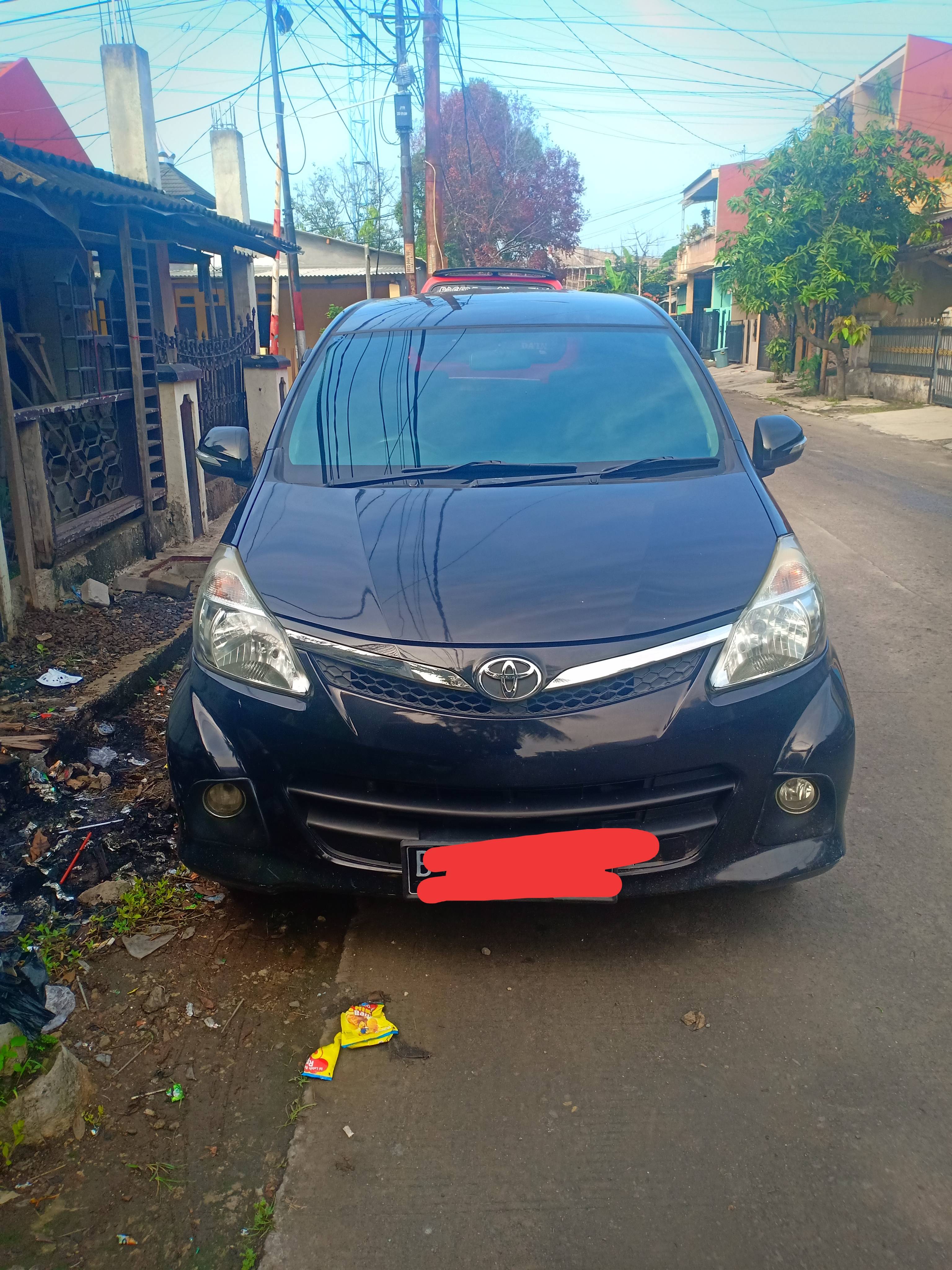 Second Hand 2012 Toyota Avanza Second Hand 2012 Toyota Avanza