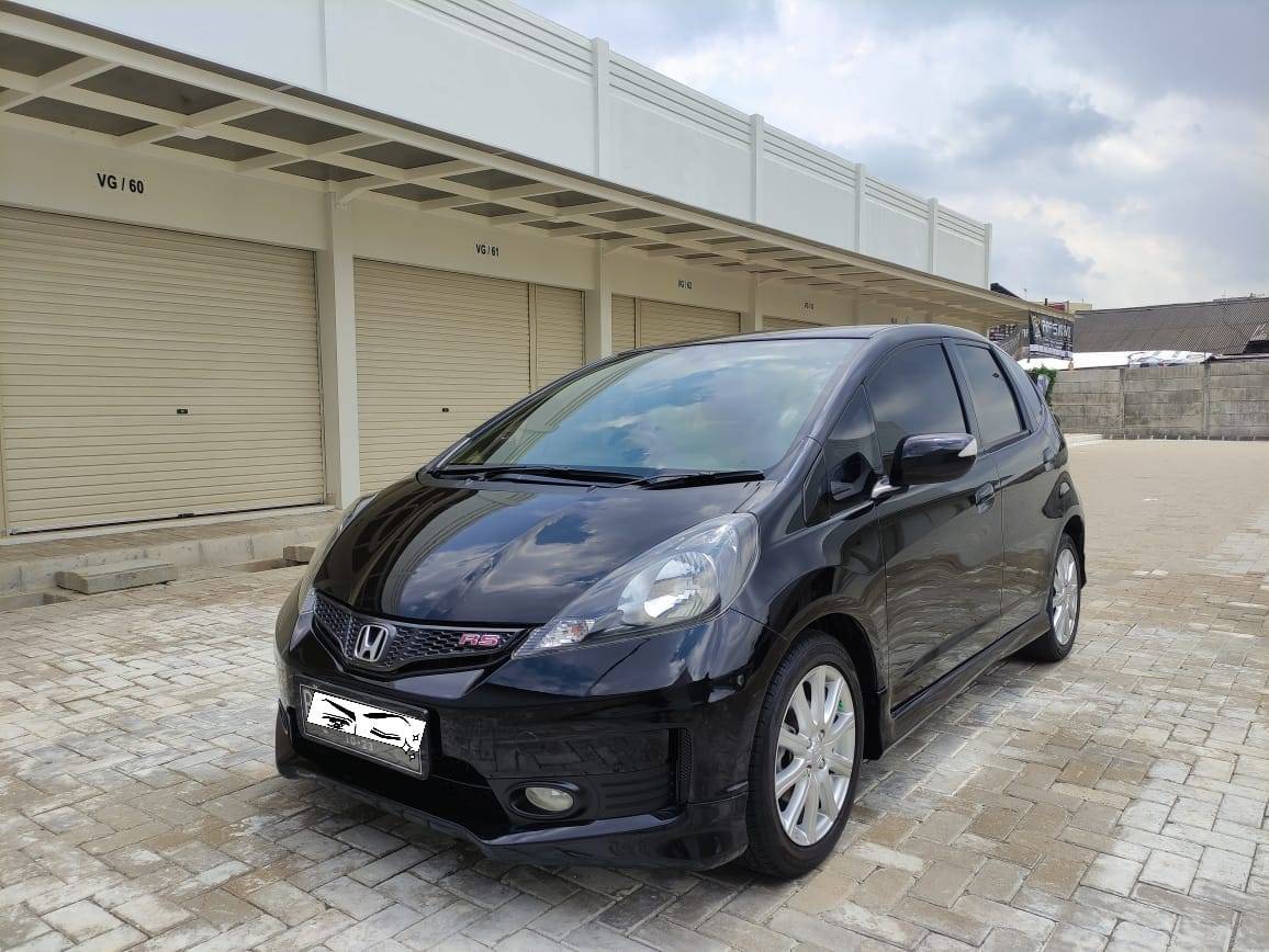 Beli mobil bekas