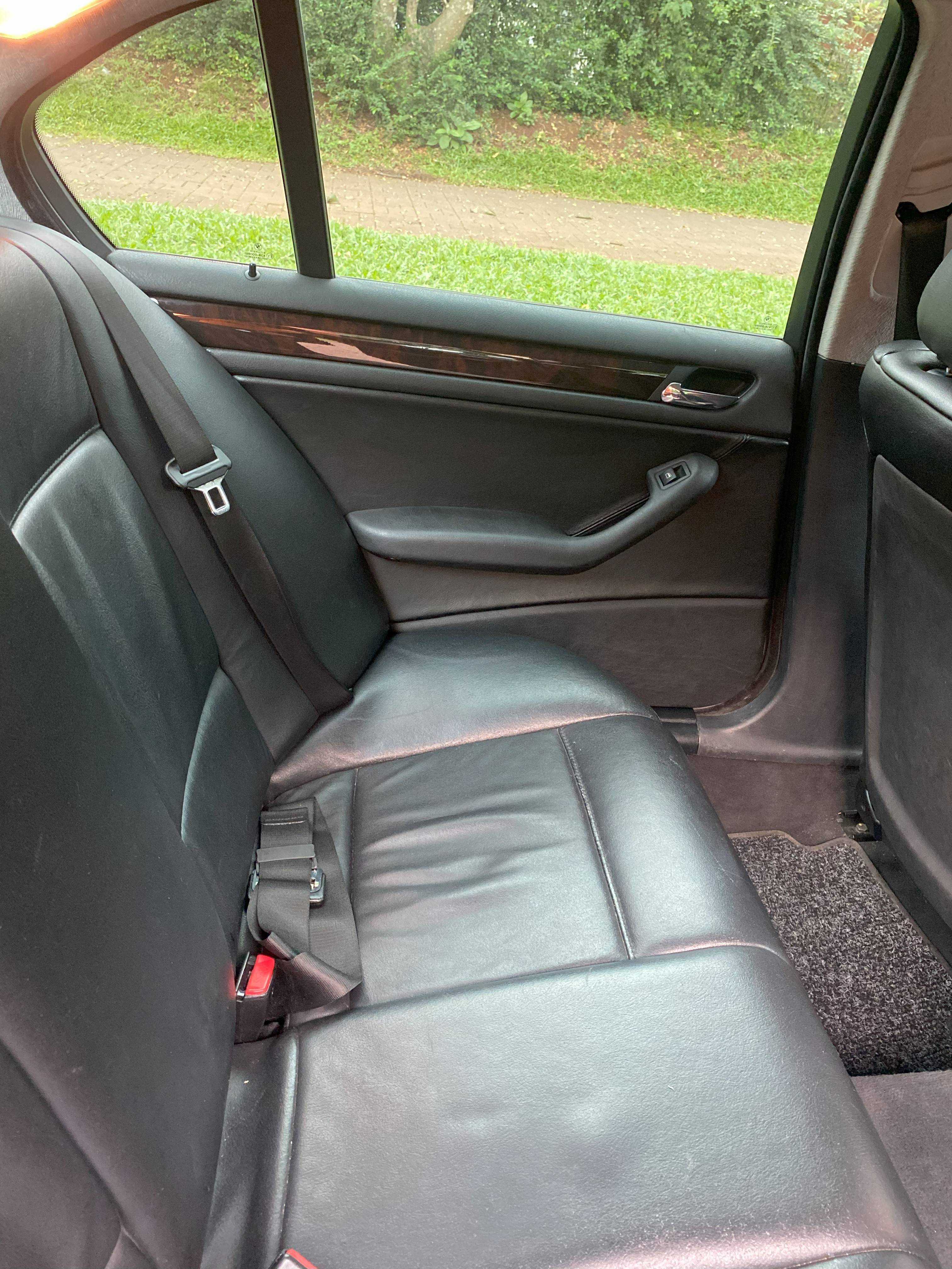 2003 BMW 3 Series Sedan  318iAt 2003 BMW 3 Series Sedan  318iAt