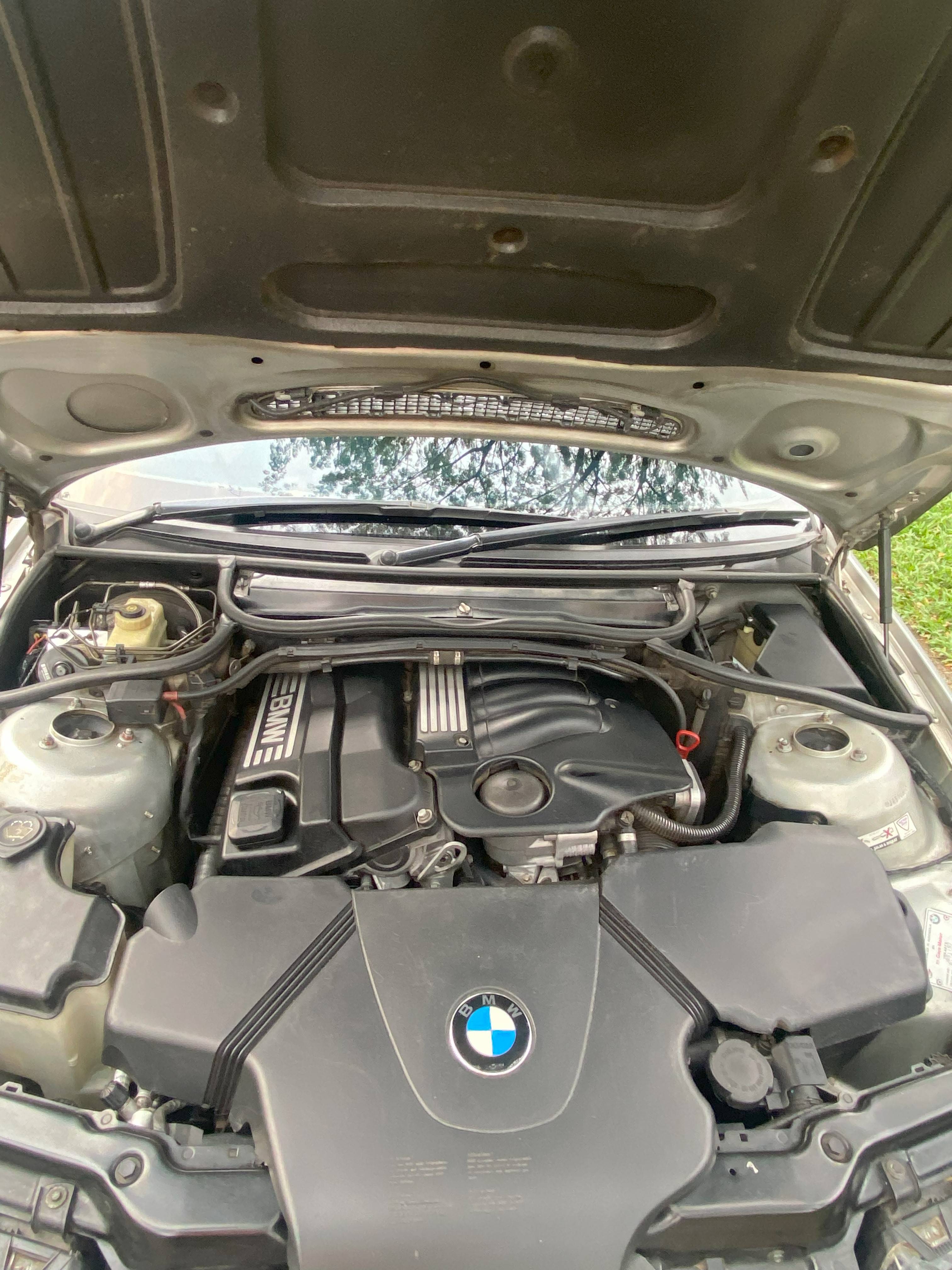 2003 BMW 3 Series Sedan  318iAt 2003 BMW 3 Series Sedan  318iAt