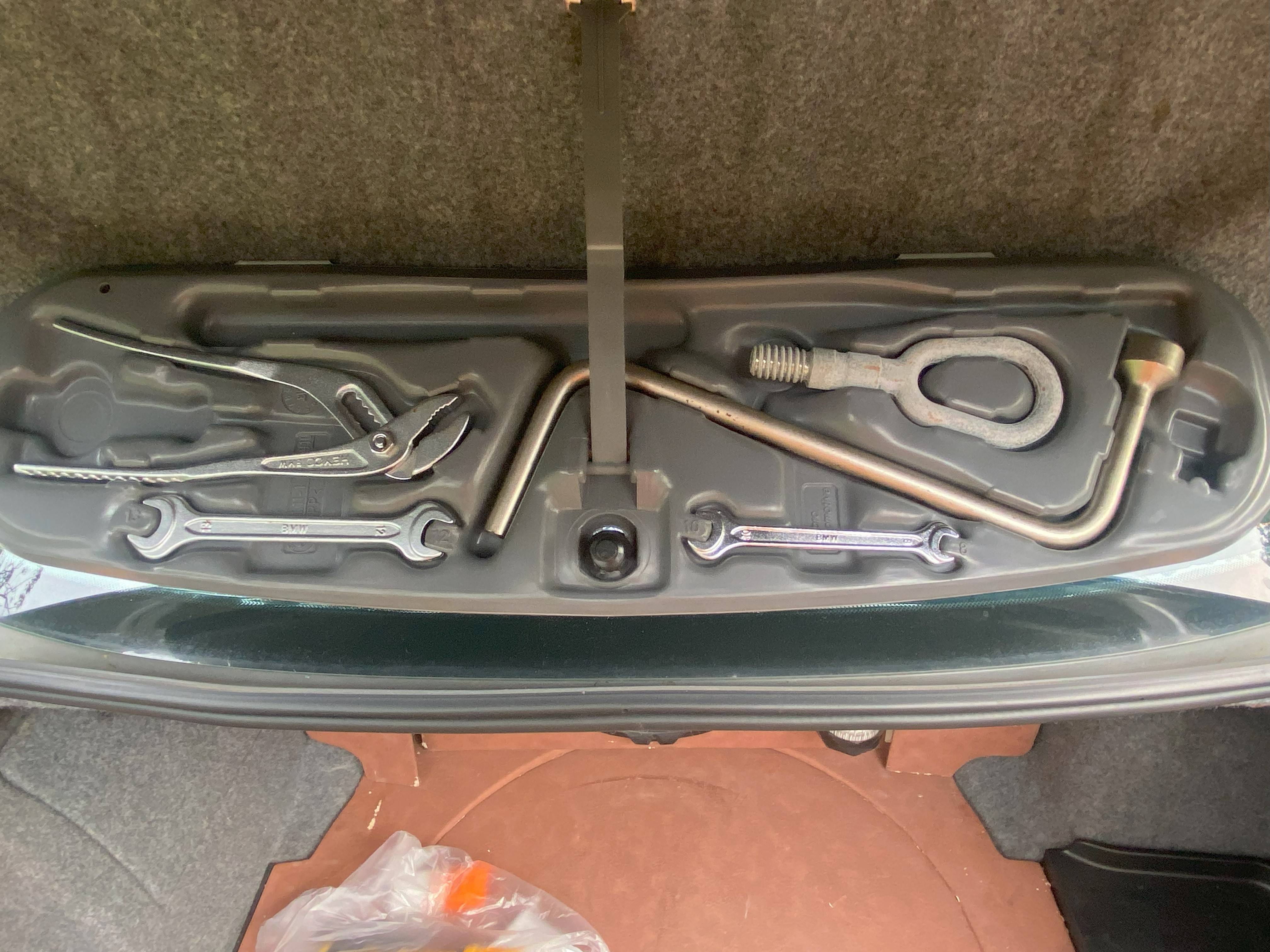 2003 BMW 3 Series Sedan  318iAt 2003 BMW 3 Series Sedan  318iAt