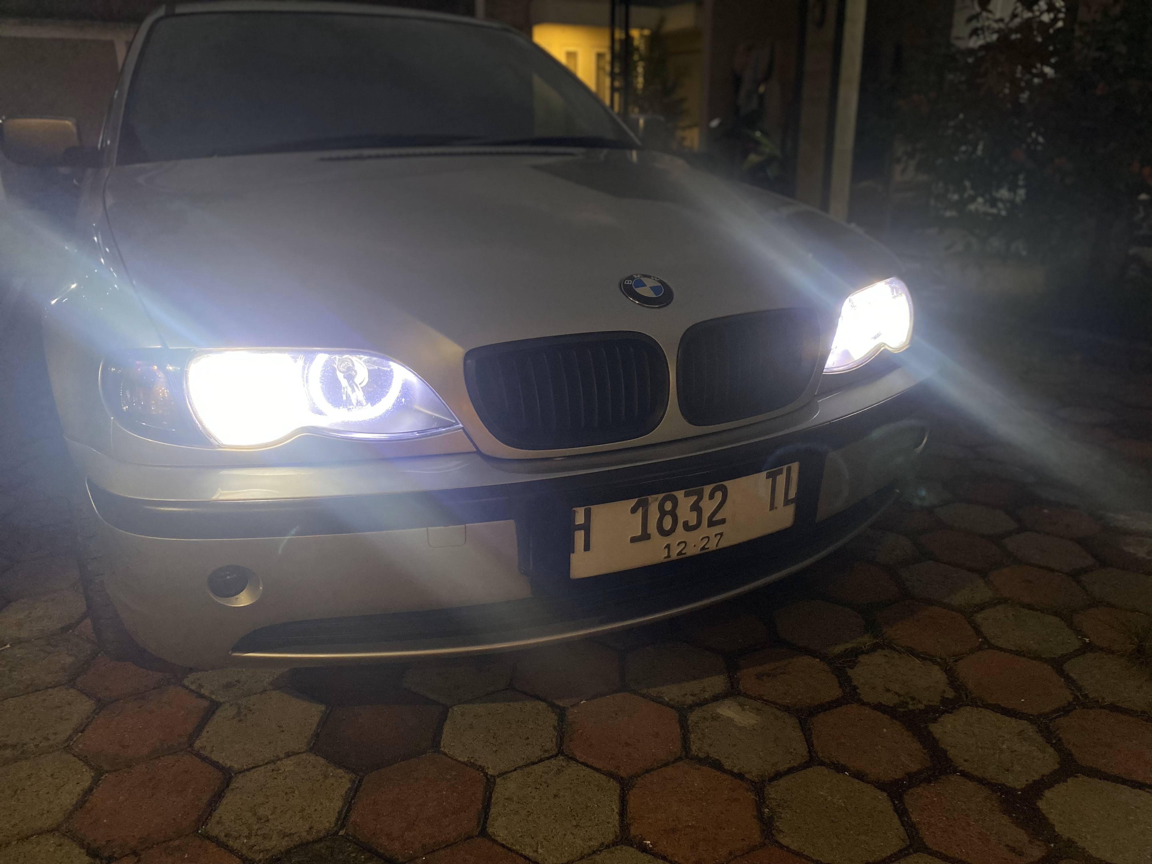 2003 BMW 3 Series Sedan  318iAt 2003 BMW 3 Series Sedan  318iAt