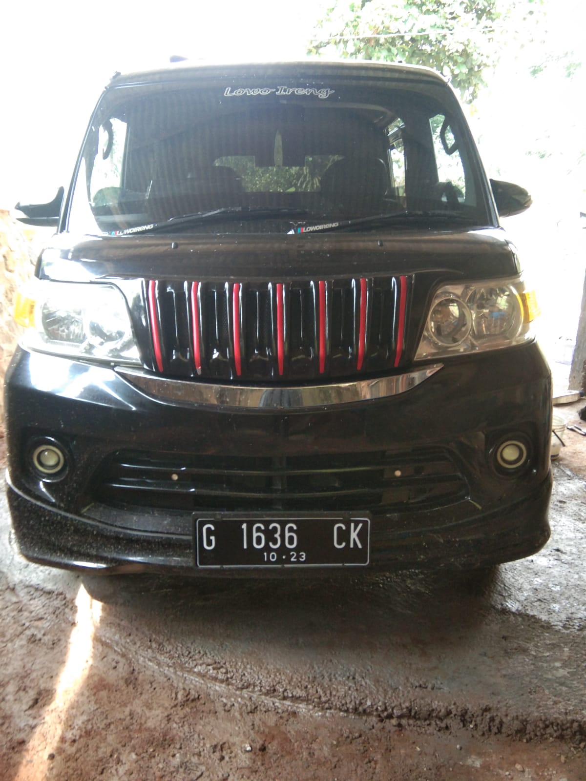 2016 Daihatsu Luxio Bekas 2016 Daihatsu Luxio Bekas