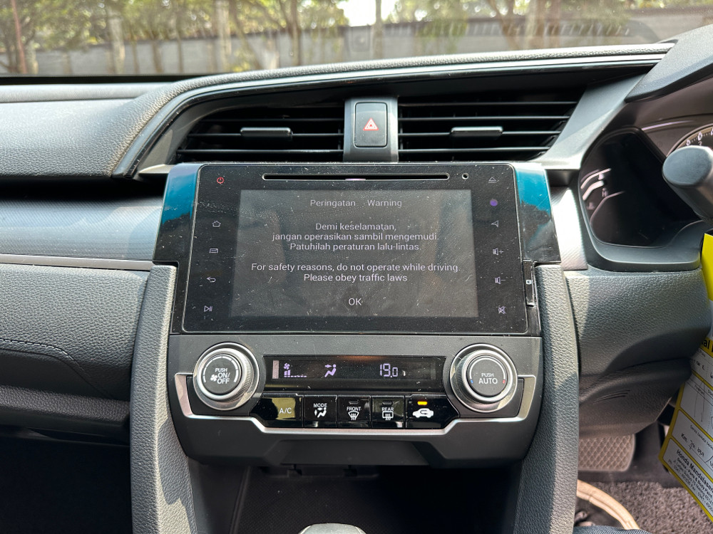 2016 Honda Civic 1.5L ES 2016 Honda Civic 1.5L ES