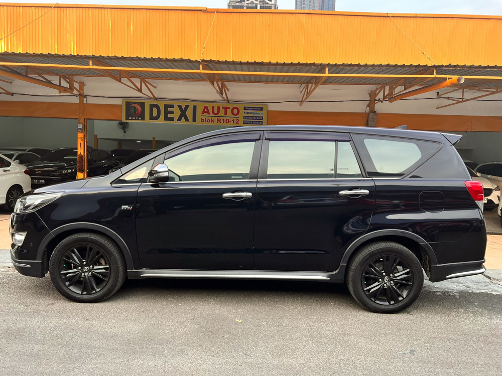 2017 Toyota Venturer 2017 Toyota Venturer