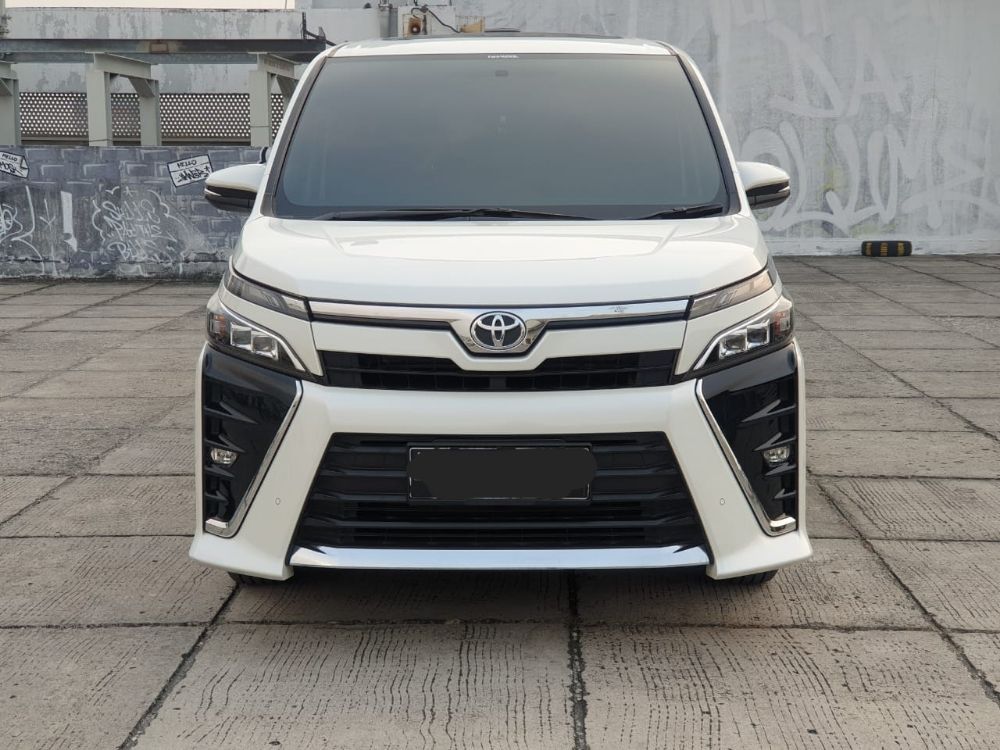 2020 Toyota Voxy 2.0 CVT 2.0 CVT bekas